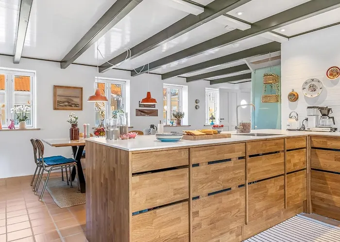 Semesterbostad Rami - 250m From The Sea By Interhome