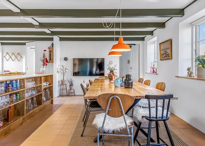 Rami - 250m From The Sea By Interhome